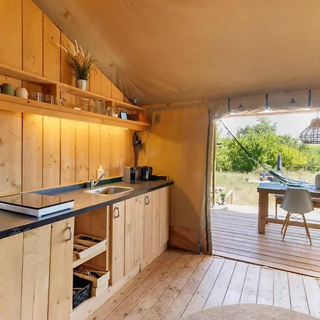 Les Champs D'or - Ashanti Holiday home *